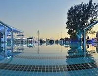 Club 93 Hotel